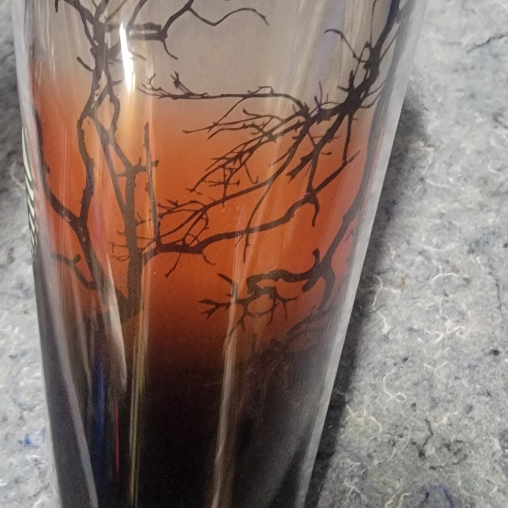 Starbucks Glow-in-the-Dark Tumbler - Black - Picture 6 of 8